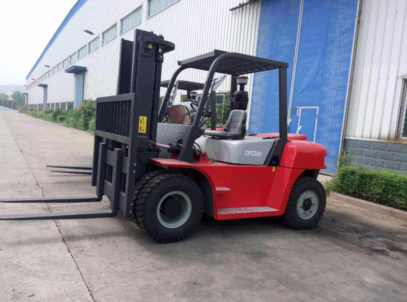 叉車租賃的優(yōu)點(diǎn)好處